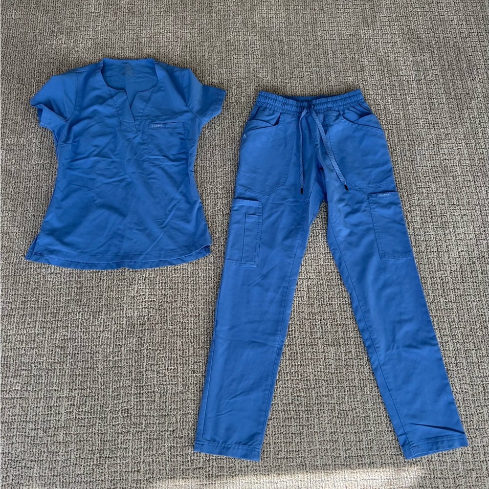 Women’s Jaanuu Scrub Set - Ceil Blue - Size XXS